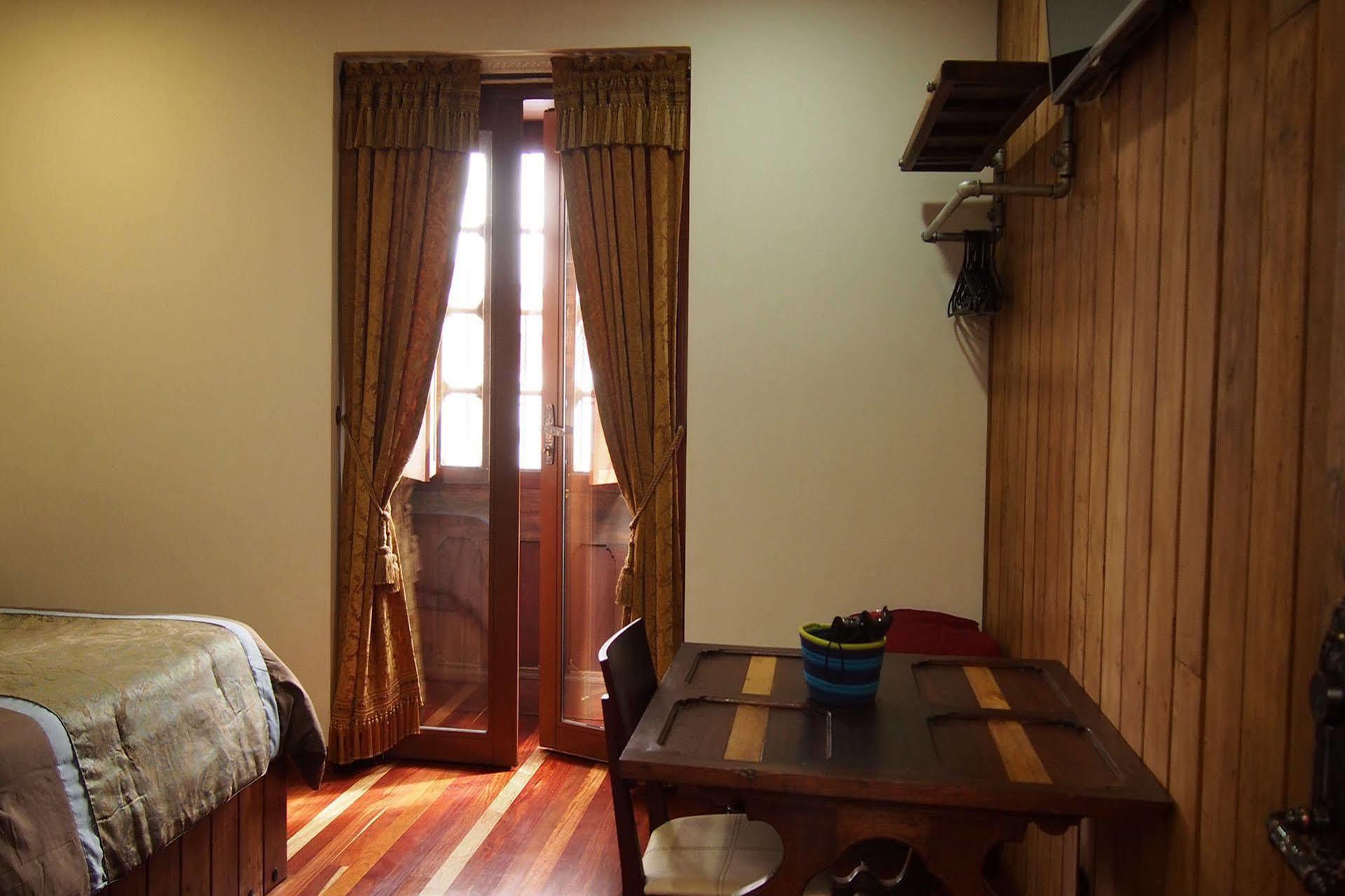 Acomodação com café da manhã  Bogota Bed & Breakfast Inn 3*