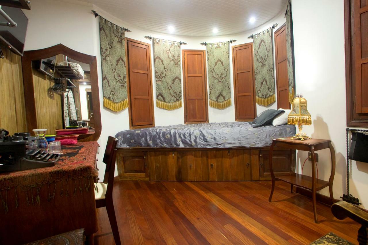 Bogota Bed & Breakfast Inn Acomodação com café da manhã  3*